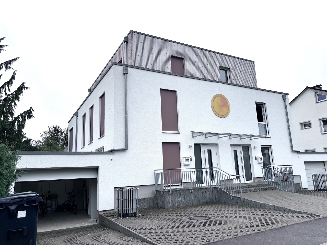 eco+ architekten - Projekt: Neubau von zwei Doppelhaushälften im Effizienzhaus 40 Standard