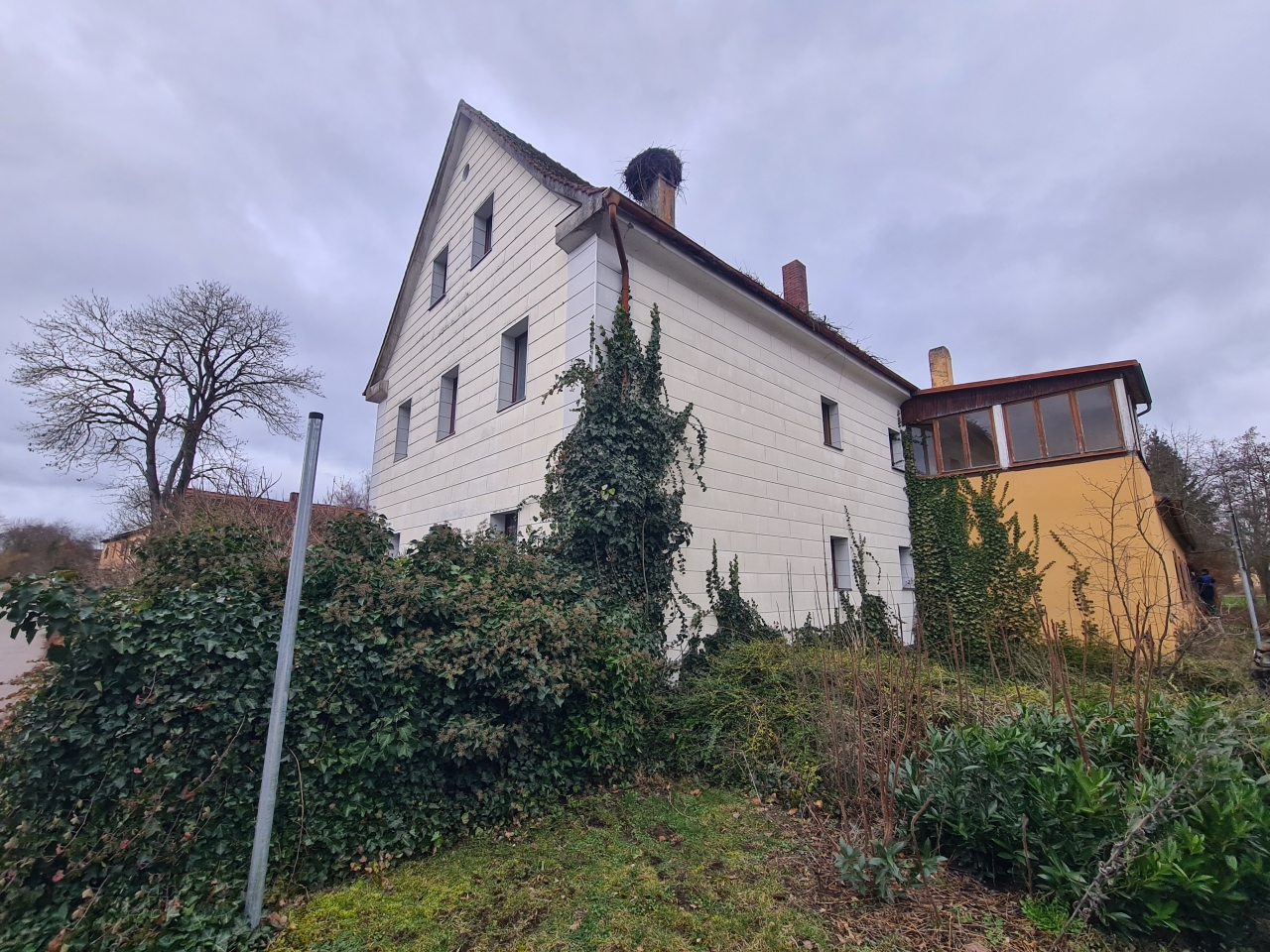 eco+ architekten - Projekt: Umbau einer Schreinerei zu einer Kindertagesstätte